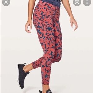 Lululemon Final Lap Crop - Size 12